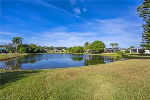 223 Stanhope Cir, Naples, FL 34104 - Photo 21