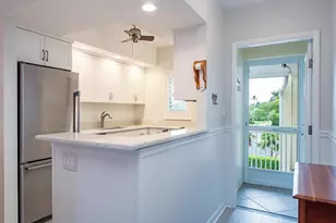 218 Banyan Blvd, Naples, FL 34102 - Photo 1