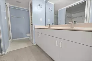 9610 Victoria Ln, Naples, FL 34109 - Photo 17