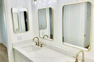 388 Belina Dr, Naples, FL 34104 - Photo 15