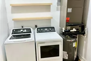 388 Belina Dr, Naples, FL 34104 - Photo 23