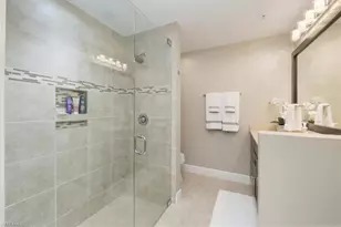 15114 Palmer Lake Cir, Naples, FL 34109 - Photo 9