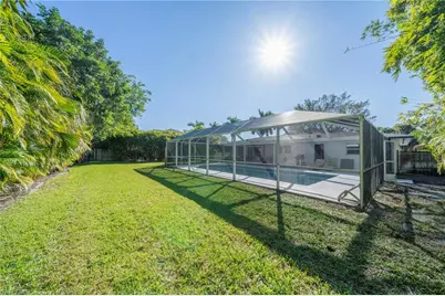 59 Wickliffe Dr, Naples, FL 34110 - Photo 43