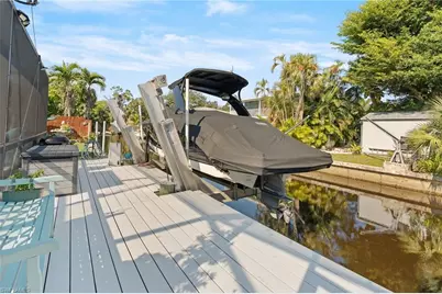 95 Cardinal Dr, North Fort Myers, FL 33917 - Photo 23