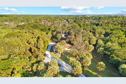 1030 13th St SW, Naples, FL 34117 - Photo 33