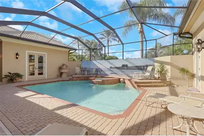 904 Glen Lake Cir, Naples, FL 34119 - Photo 25