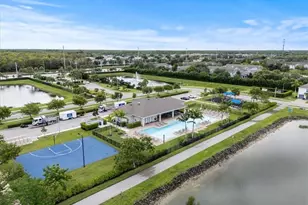 15319 Wildflower Cir, Naples, FL 34119 - Photo 19