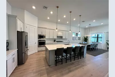 9260 Cormorant Dr, Naples, FL 34120 - Photo 3