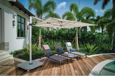 1365 Spyglass Ln, Naples, FL 34102 - Photo 33