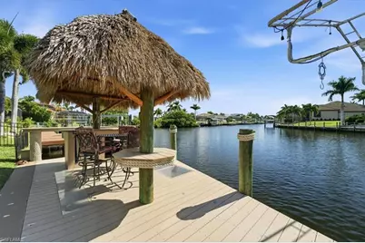 2206 Beach Pkwy W, Cape Coral, FL 33914 - Photo 33
