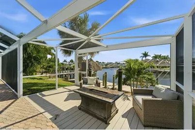 2206 Beach Pkwy W, Cape Coral, FL 33914 - Photo 27