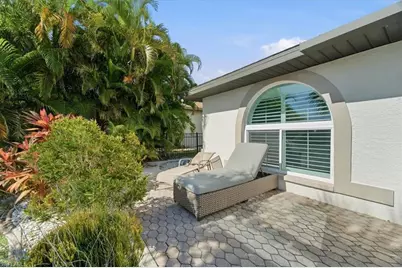 2206 Beach Pkwy W, Cape Coral, FL 33914 - Photo 29