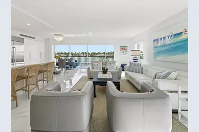 2750 Gulf Shore Blvd N #204, Naples, FL 34103 - Photo 13