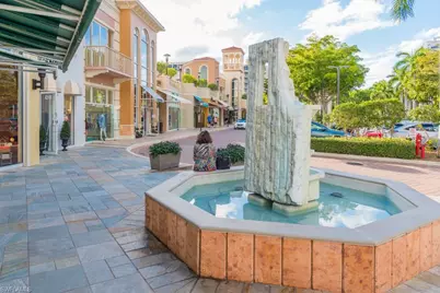 400 Park Shore Dr #102, Naples, FL 34103 - Photo 21