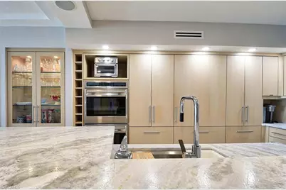 1977 Gulf Shore Blvd N #205, Naples, FL 34102 - Photo 13