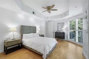 1560 Clermont Dr, Naples, FL 34109 - Photo 9