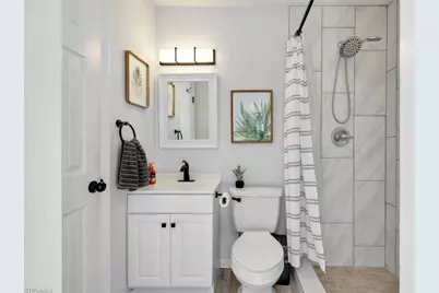 914 NE 2nd Ave, Cape Coral, FL 33909 - Photo 17