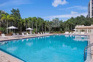 7117 Pelican Bay Blvd Blvd, Naples, FL 34108 - Photo 19