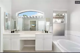 8661 Gleneagle Way, Naples, FL 34120 - Photo 11