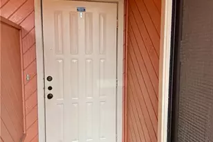 124 Cypress Way E, Naples, FL 34110 - Photo 19