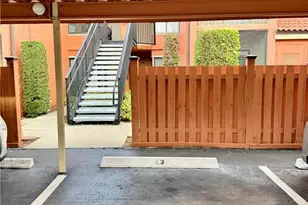 124 Cypress Way E, Naples, FL 34110 - Photo 21