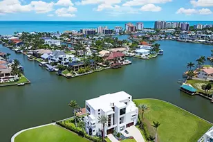 348 Seagull Ave, Naples, FL 34108 - Photo 15