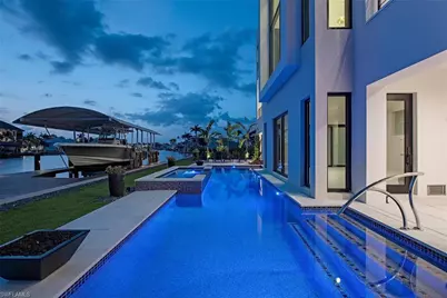 348 Seagull Ave, Naples, FL 34108 - Photo 3