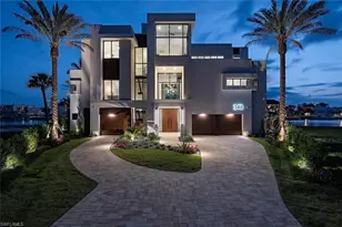 348 Seagull Ave, Naples, FL 34108 - Photo 1