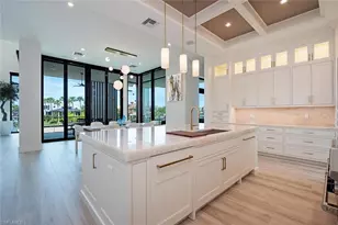 348 Seagull Ave, Naples, FL 34108 - Photo 23