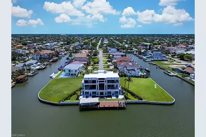 348 Seagull Ave, Naples, FL 34108 - Photo 13