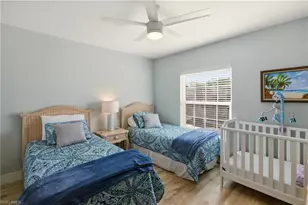 688 Wiggins Lake Dr, Naples, FL 34110 - Photo 21