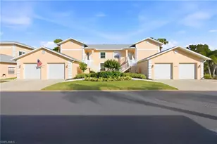 688 Wiggins Lake Dr, Naples, FL 34110 - Photo 3