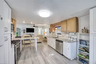 114 Moorhead Manor, Naples, FL 34112 - Photo 13