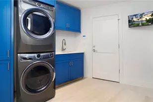 1650 Mullet Ct, Naples, FL 34102 - Photo 27