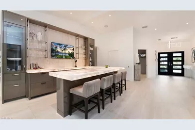 1650 Mullet Ct, Naples, FL 34102 - Photo 11