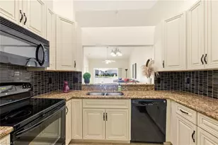 6222 Shadowood Cir, Naples, FL 34112 - Photo 7