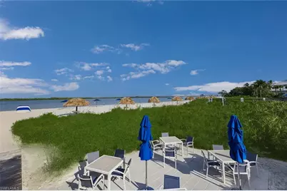 321 Hideaway Cir S, Marco Island, FL 34145 - Photo 9