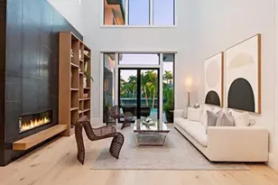 608 16th Ave S, Naples, FL 34102 - Photo 3