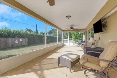 132 Johnnycake Dr, Naples, FL 34110 - Photo 19