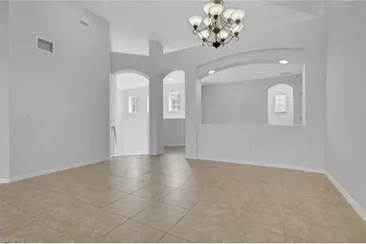 9180 Spanish Moss Way #922, Bonita Springs, FL 34135 - Photo 3