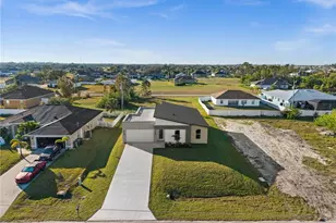 2814 NW 5th Terrace, Cape Coral, FL 33993 - Photo 3