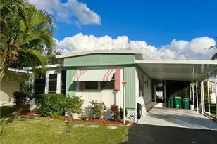 112 Cape Sable Dr, Naples, FL 34104 - Photo 3