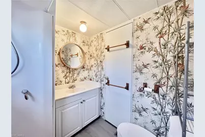 112 Cape Sable Dr, Naples, FL 34104 - Photo 9