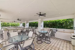 583 Avellino Isles Cir, Naples, FL 34119 - Photo 31
