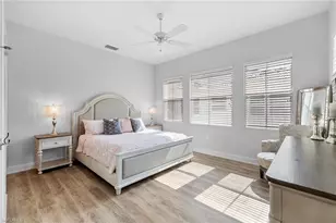 583 Avellino Isles Cir, Naples, FL 34119 - Photo 21