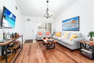 4945 Cougar Ct S, Naples, FL 34109 - Photo 9