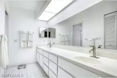 3590 Kent Dr, Naples, FL 34112 - Photo 15