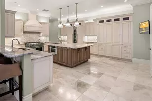 106 Eugenia Dr, Naples, FL 34108 - Photo 9