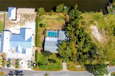 2347 Harbor Rd, Naples, FL 34104 - Photo 3