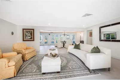 735 Parkview Ln, Naples, FL 34103 - Photo 5